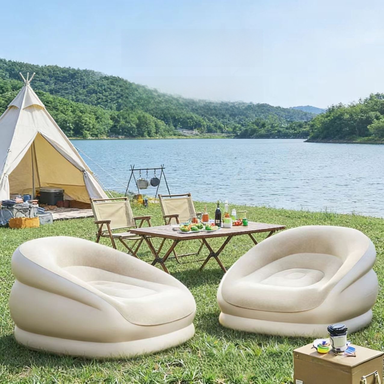Outdoor Furniture Designer - أريكة قابلة للنفخ محمولة للمخيمات والمهرجانات