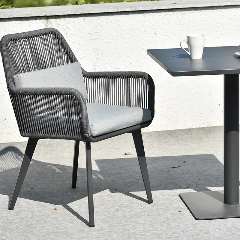 طقم طاولة وكراسي للشرفة الخارج - مراجعة Outdoor Furniture One Piece وسعره