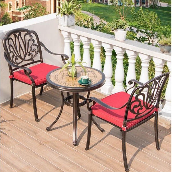 طاولة وكراسي من الألومنيوم الم - مراجعة Outdoor Furniture One Piece وسعره